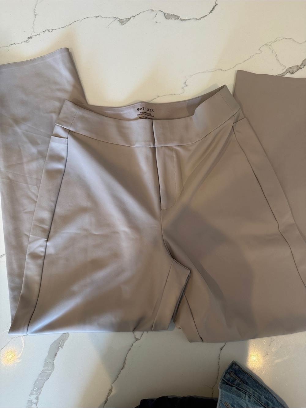 Athleta Light Taupe Straight-Leg Stellar Trousers size 4